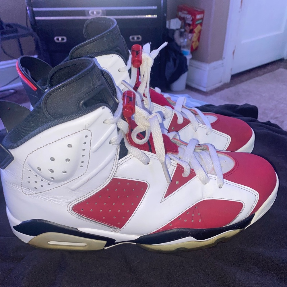 Jordan 6 Carmines